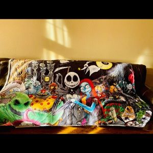LAST ONE!!! Nightmare before Christmas NBC blanket / throw